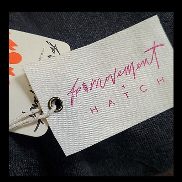 FP MVMT x Hatch Black Intercept Pullover Oversized Sweatshirt Size Small - Picture 10 of 12